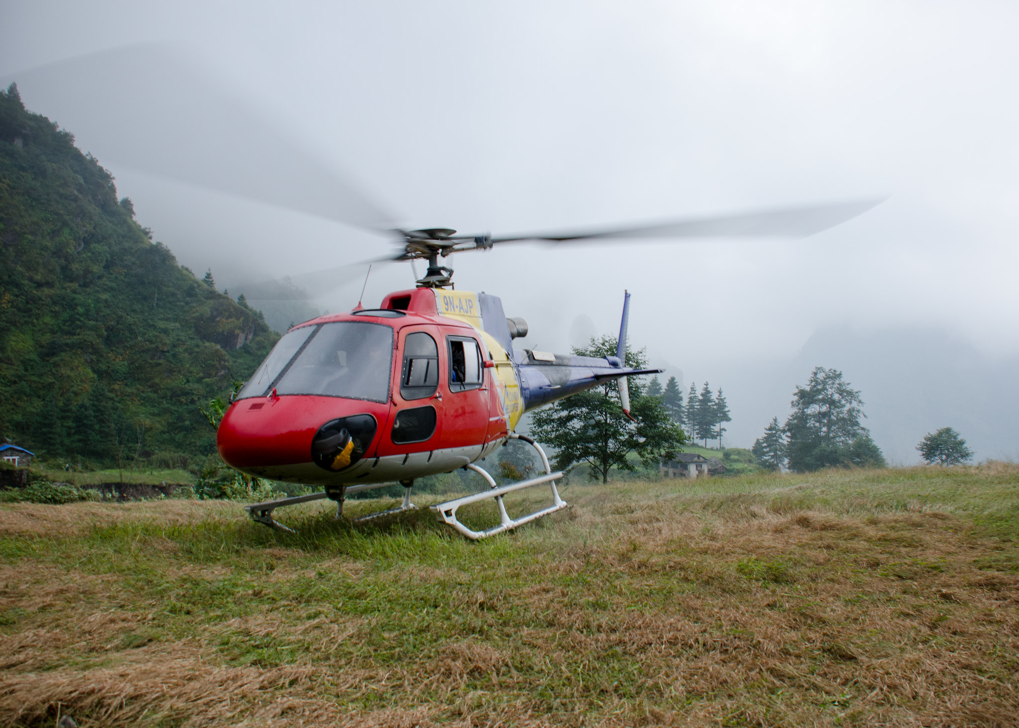 Poonhill-Ghorepani Helicopter Tour